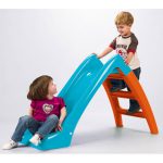 Toboggan Mickey House XS Marque : FEBER