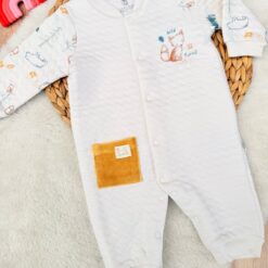 Grenouillère 2en1 confort et douceur pour les journées de bébé