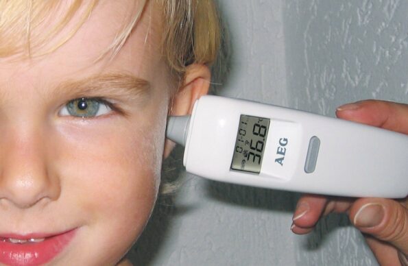 THERMOMETRE AURICULAIRE AEG  maroc