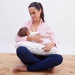 coussin allaitement pour maman et bebe