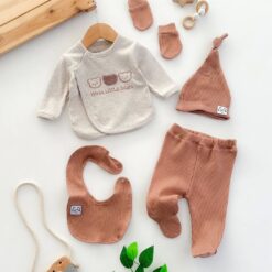 Un ensemble clinique 5 pièces - Three Little Bear