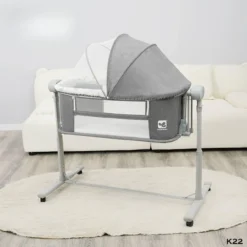 Baignoire bébé pliante beehome 13 a baby cradle on a rug coolbaby