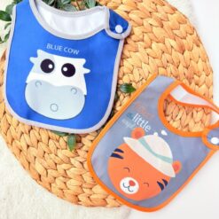 Pack de 2 Bavoirs Ludiques : Compagnons Idéals pour Tétées et Repas