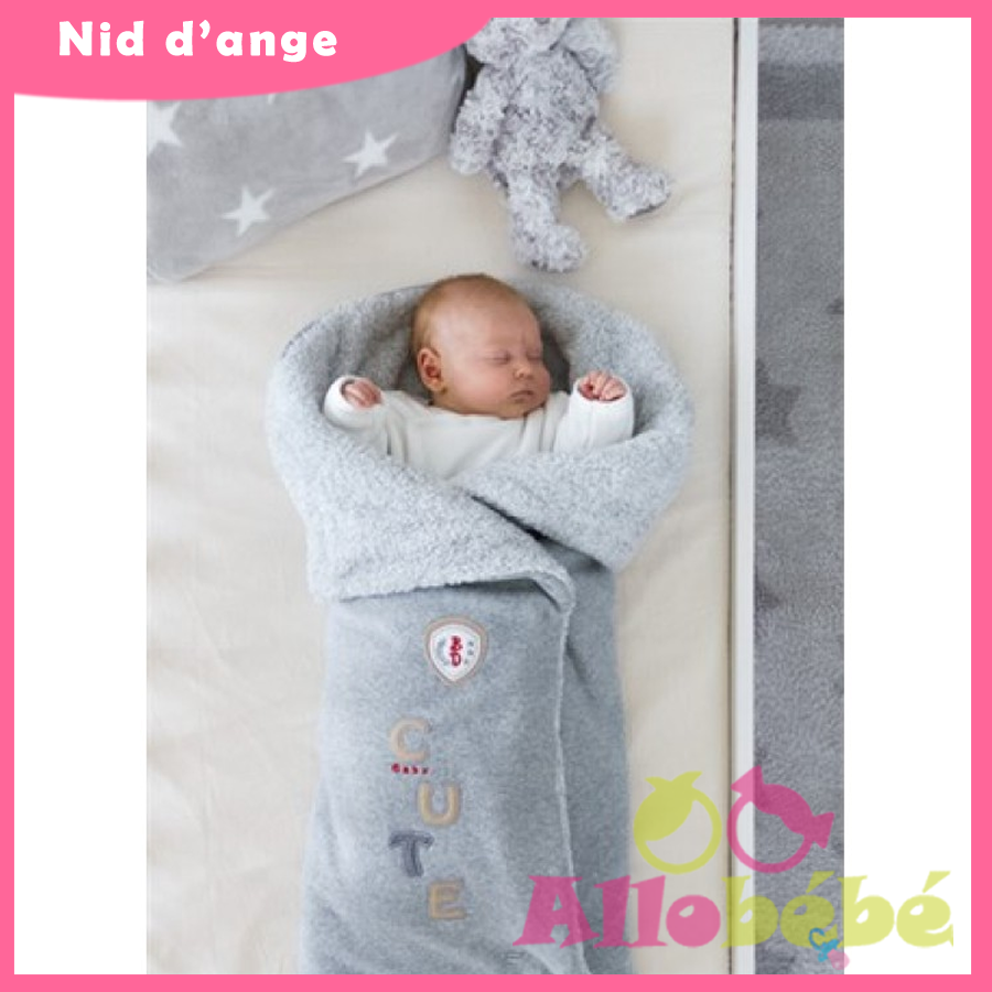 Nid d'ange bébé polaire