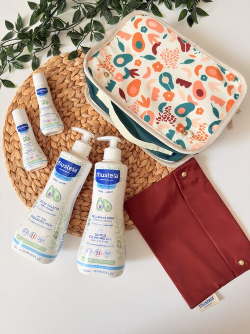 Vanity Mes 1ers produits + trousse, pochette et echantillons offerts – Mustela