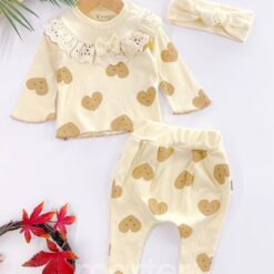 Douceur et style pour votre princesse : Tenue 3 pièces en coton organique
