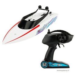 bateau de course