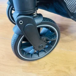 roues poussette robuste