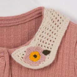 Grenouillère bébé fille : confort et style réunis