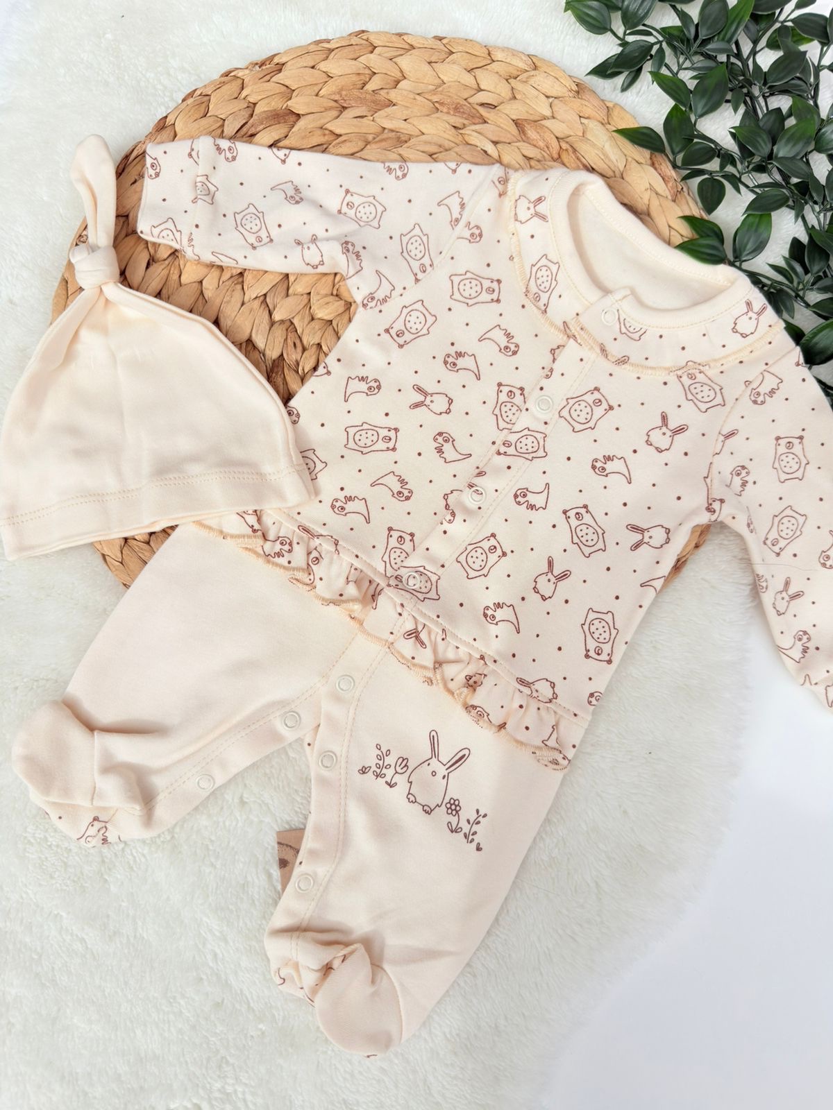 Grenouillère bonnet en Coton Organique : Douceur Naturelle