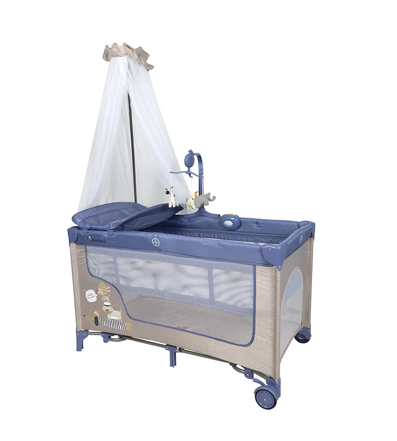 Lit Parc + plan a langer + mobilo + voile Moustquaire