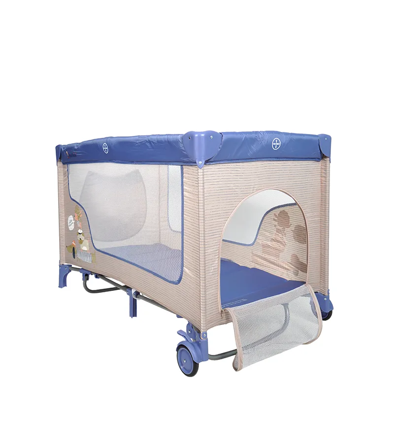 Lit Parc + plan a langer + mobilo + voile Moustquaire