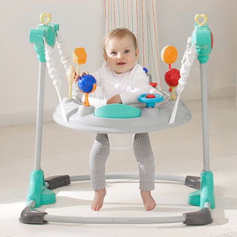 Jumper / sauteur bébé avec table d’activité