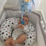 coussin allaitement pour maman et bebe