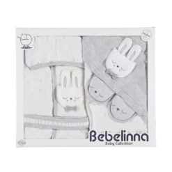 Du bain à la sieste : Un ensemble coton complet pour bébé.