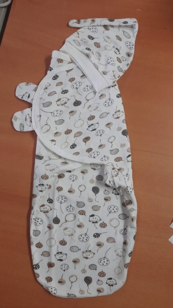 SwaddleMe Emmaillotage avec bonnet – Bambini-24303
