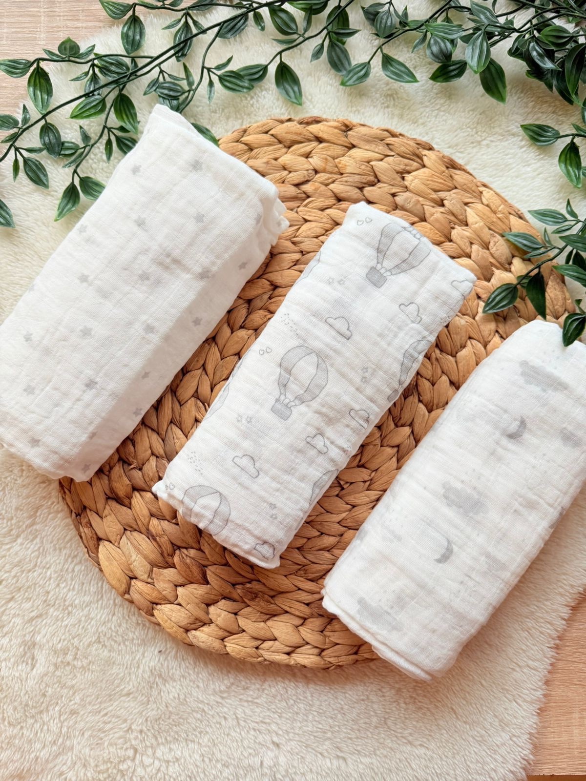 Lot de 3 Langes XL Mousseline de Coton : Douceur et Polyvalence