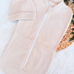 Emmaillotage Bébé Chauffant avec bonnet : Cocon Apaisant