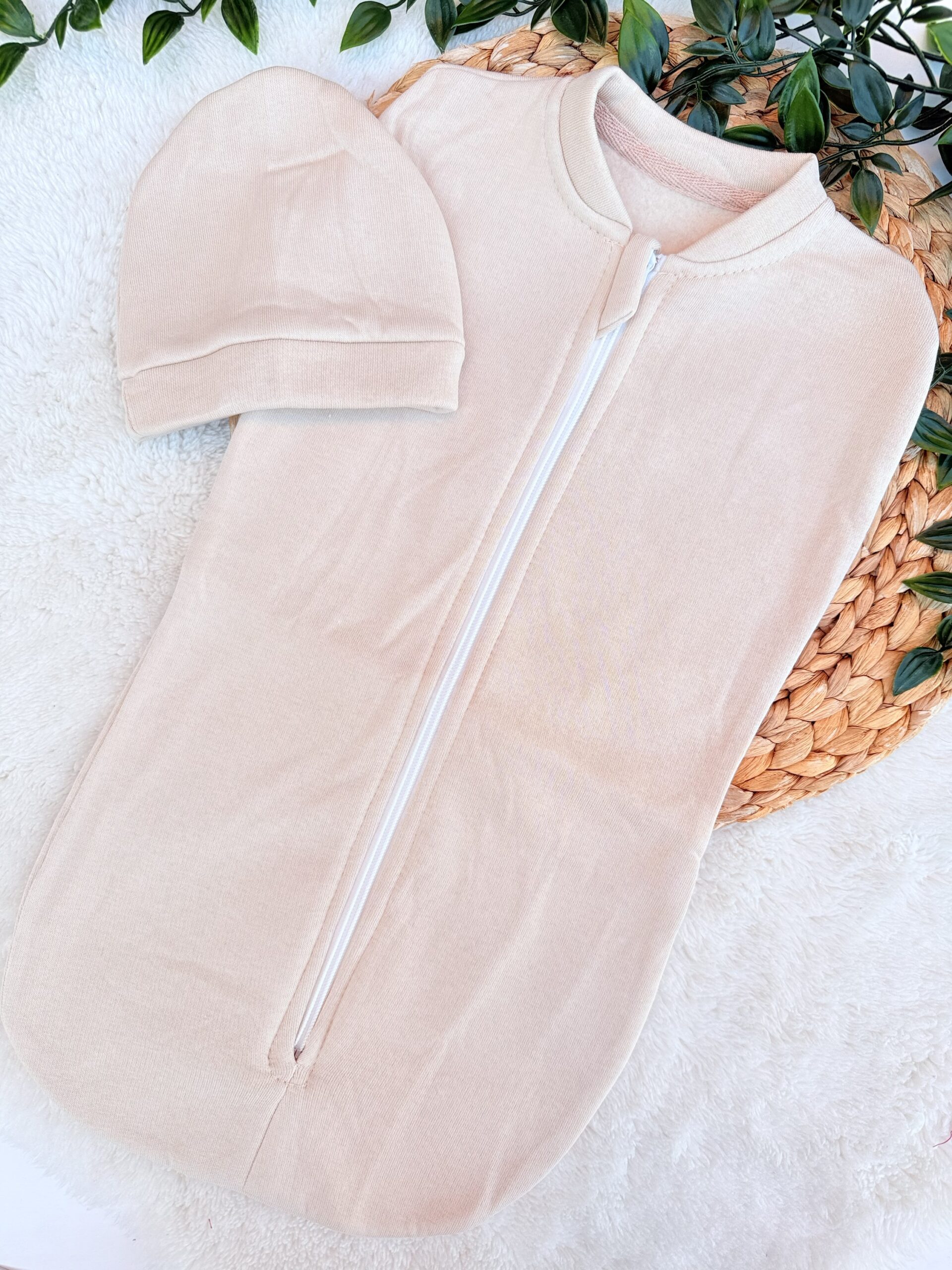 Emmaillotage Bébé Chauffant avec bonnet : Cocon Apaisant