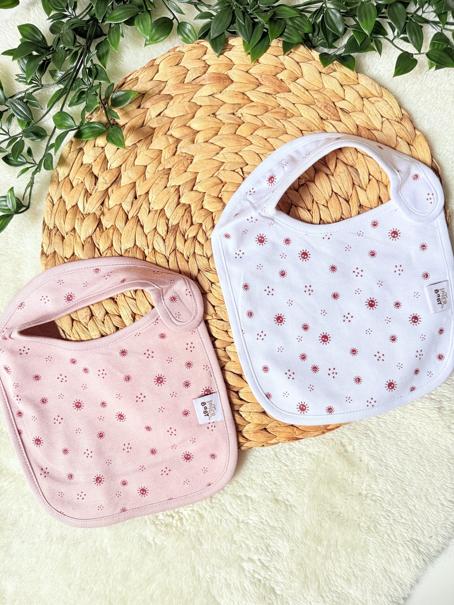 Lot de 2 Bavoirs Velcro Interbaby : 100% Coton et Praticité