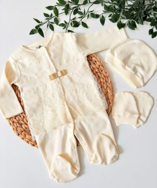 Grenouillère bonnet deluxe en Dentelle - Spéciale Occasion Baptême