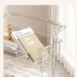 chariot de rangement en plexiglass