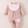 Grenouillère Bébé Fille en Velours de Coton Doux - Motif coeur