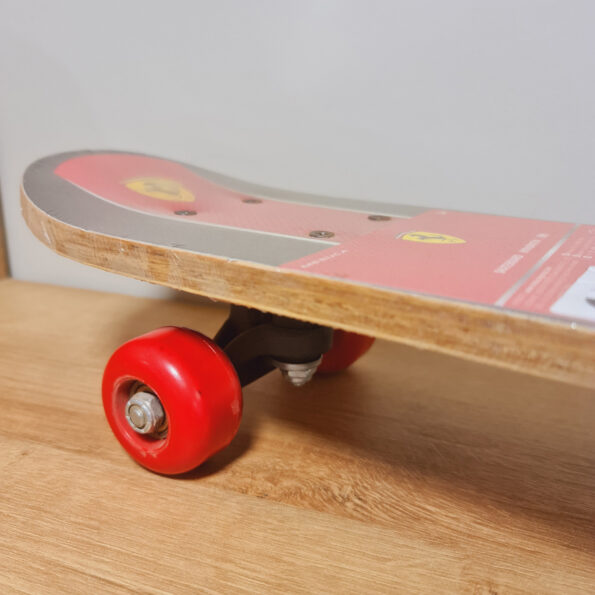 Skate board mini- Mesuca Ferrari-27158