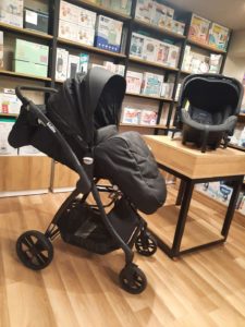 photo reel de poussette depuis magasin allobebe ain chok