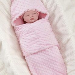 couverture bébé emmaillotage
