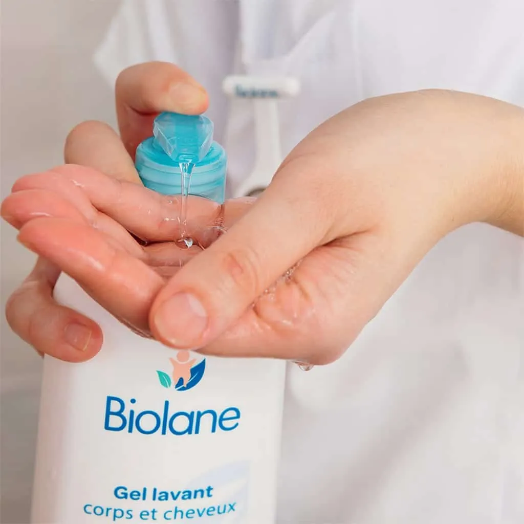 Flacon pompe gel lavant Biolane 750ml – 97% naturel, sans savon, ne pique pas les yeux