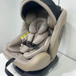 siège auto isofix de la marque cozymum avec casquette Rabat