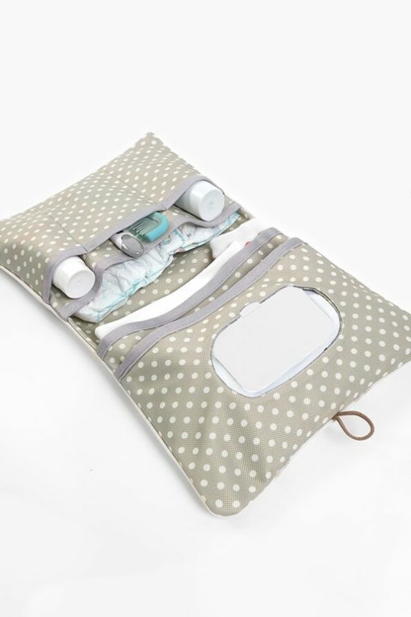 Organisateur-des-Essentiels-pour-Bebe-Feuilles-naturelle-tanger.jpg