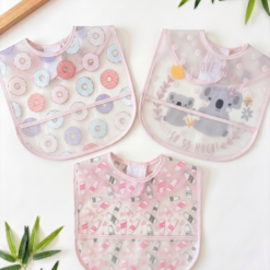 Pack de 3 Bavoirs Ludiques Imperméables avec Pochette