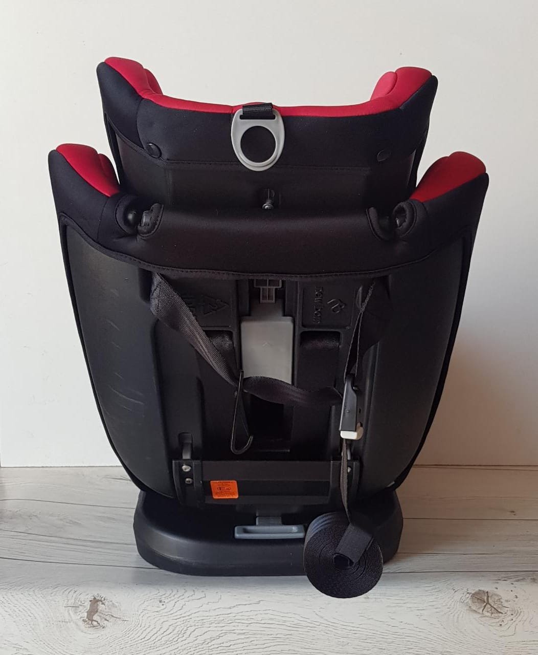 Siège auto New Born 0 à 36 kg rotatif RED BLACK - Hello Kids Maroc