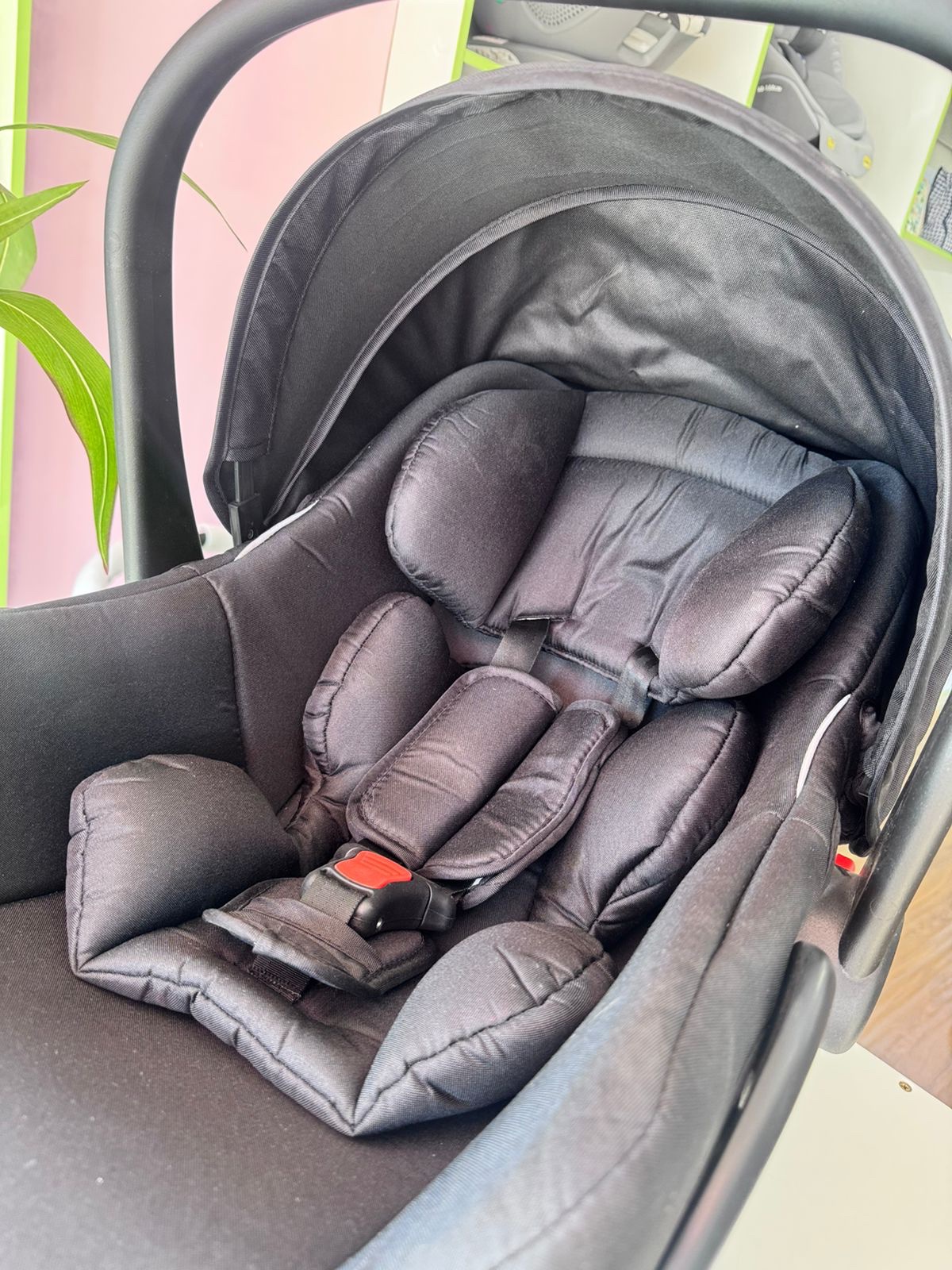 Destockage Maxi Cosi Noir Naissance à 12m 2 Destockage Maxi Cosi Noir Naissance à 12m – Image 2