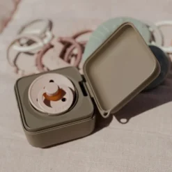 Boîte à Sucettes Bibs stérilisable au micro-ondes