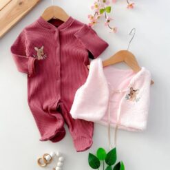 Elégante Grenouillère cosy avec gilet en fourrure