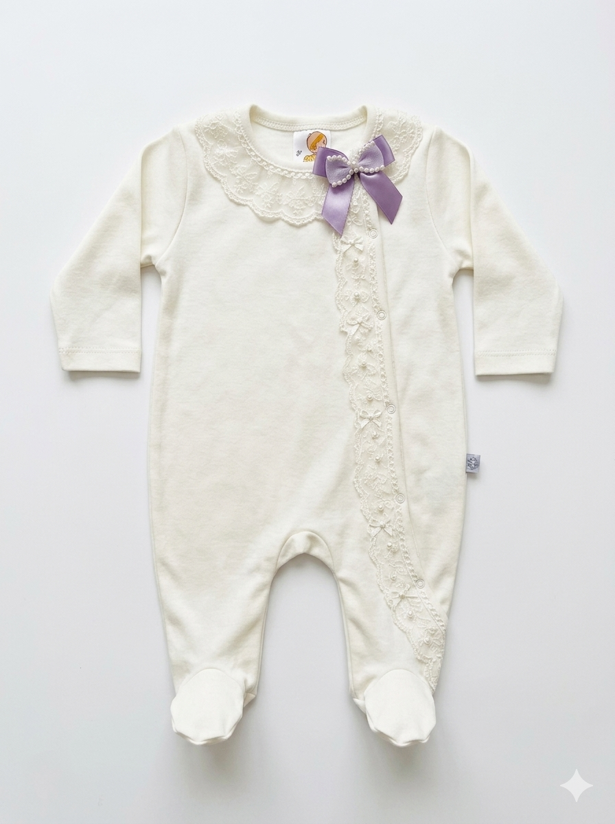 grenouillère bébé fille dentelle