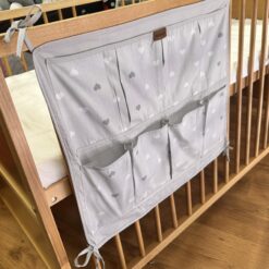 Organisateur de lit couches bébé gris- Bebekevi