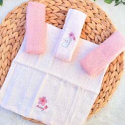 Lot de 4 Serviettes Coton Brodées - Douceur et Élégance