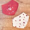 Lot de 2 bavoirs bandana filles coton organique – Biorganic