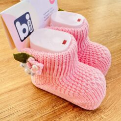 Chaussons bébé en tricot léger fleur - Bibaby