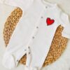 Grenouillère layette fille motif coeur