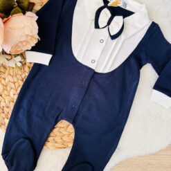 Grenouillère bébé gentleman : Élégance et douceur