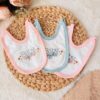 Bavoir naissance coton baby girl : Un protège-vêtements doux