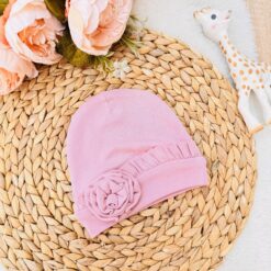 Bonnet bébé fille en coton bio : douceur et tendresse pour les petites têtes - rose poudré