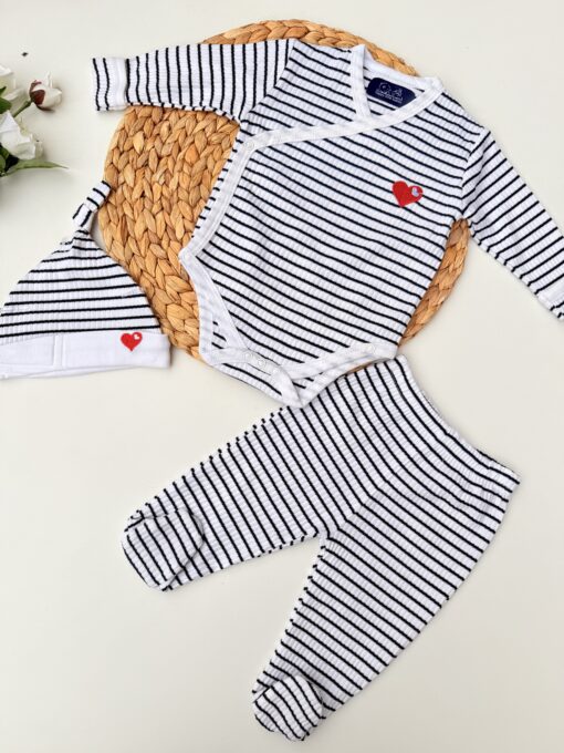 Ensemble Pyjama Bébé Cœur 3 Pièces 100% coton