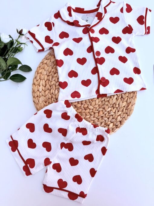 Pyjama Chemisier & Short Coton Doux – Motif cœur