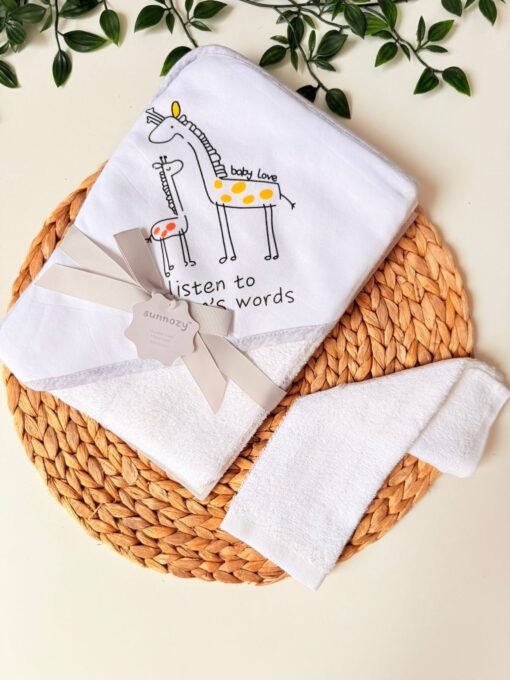 Cape de Bain Bébé Coton Pur- Motifs Ludiques + Mini Serviette